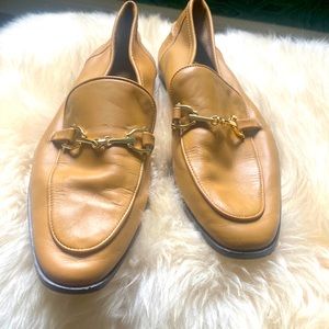 ZARA REAL LEATHER FLAT LOAFER WITH BUCKLE size 38 (7-1/2)